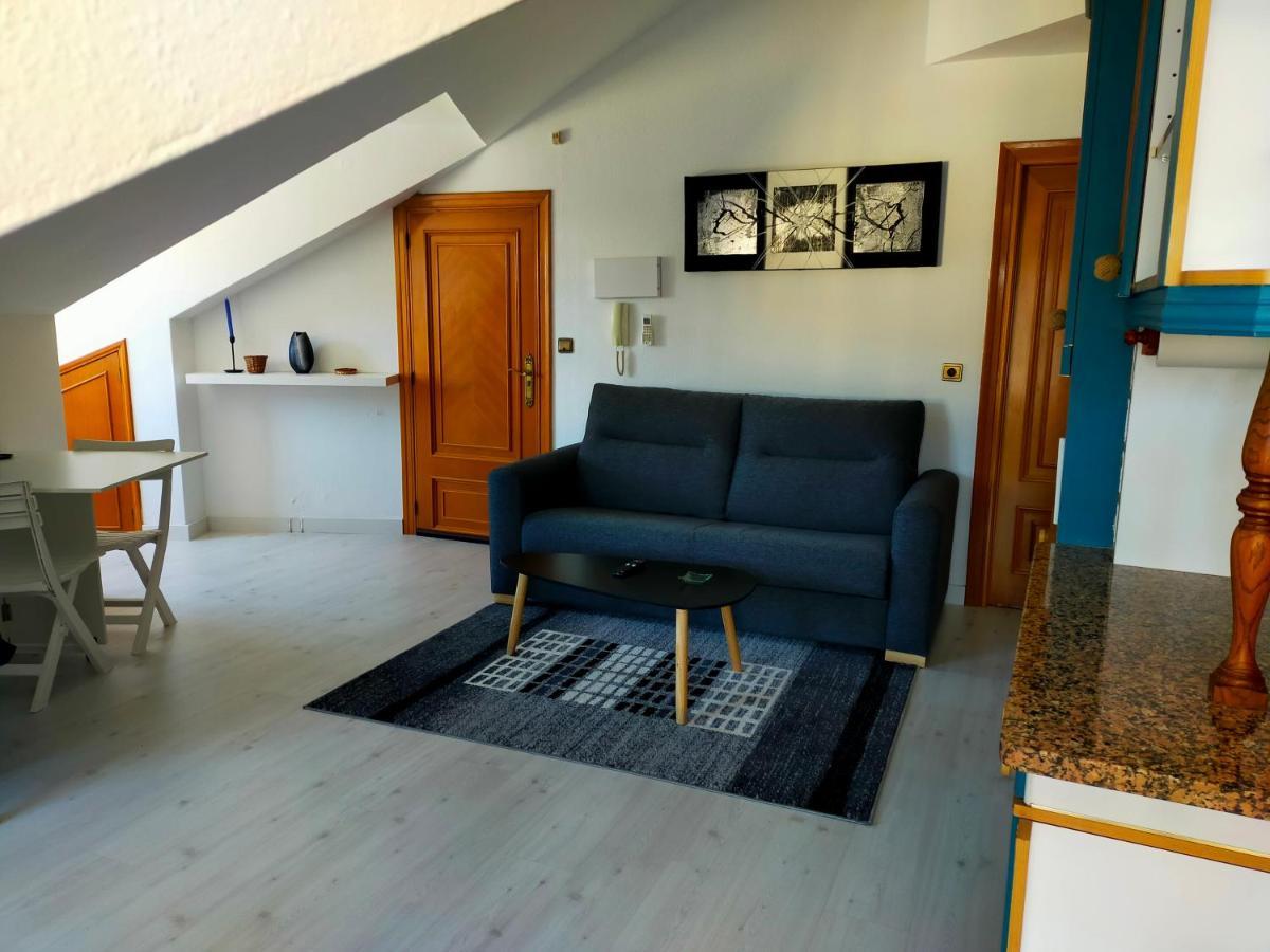 Apartamento En El Casco Antiguo De Ponferrada Εξωτερικό φωτογραφία