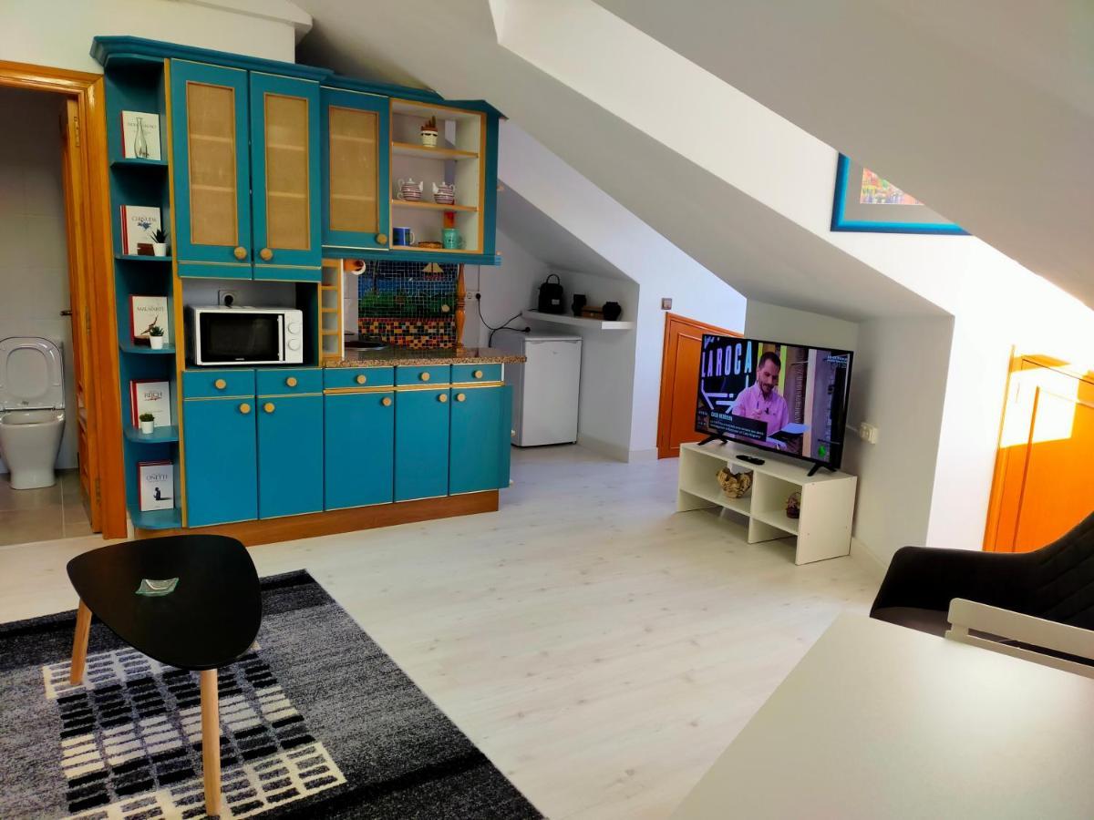 Apartamento En El Casco Antiguo De Ponferrada Εξωτερικό φωτογραφία