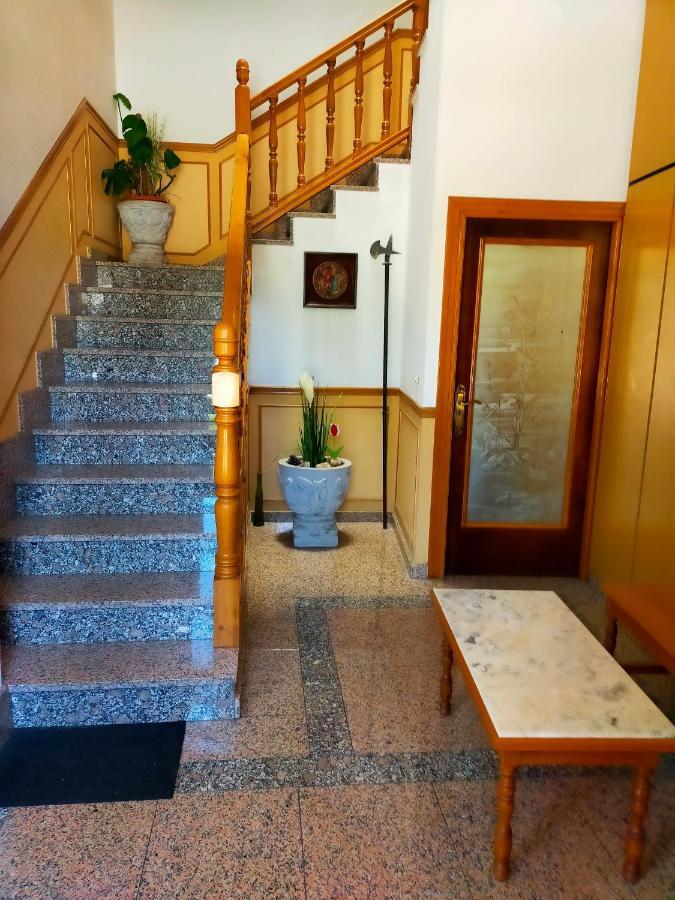 Apartamento En El Casco Antiguo De Ponferrada Εξωτερικό φωτογραφία