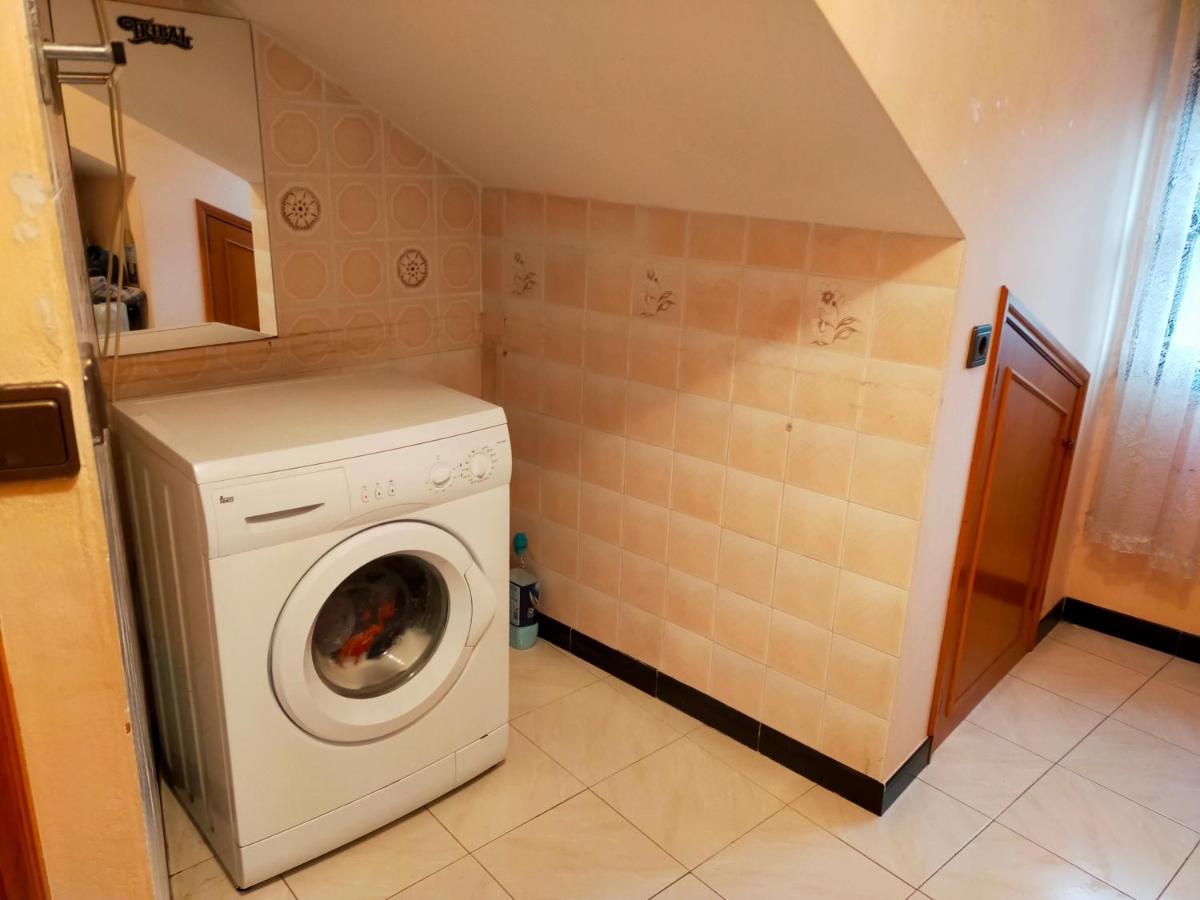 Apartamento En El Casco Antiguo De Ponferrada Εξωτερικό φωτογραφία